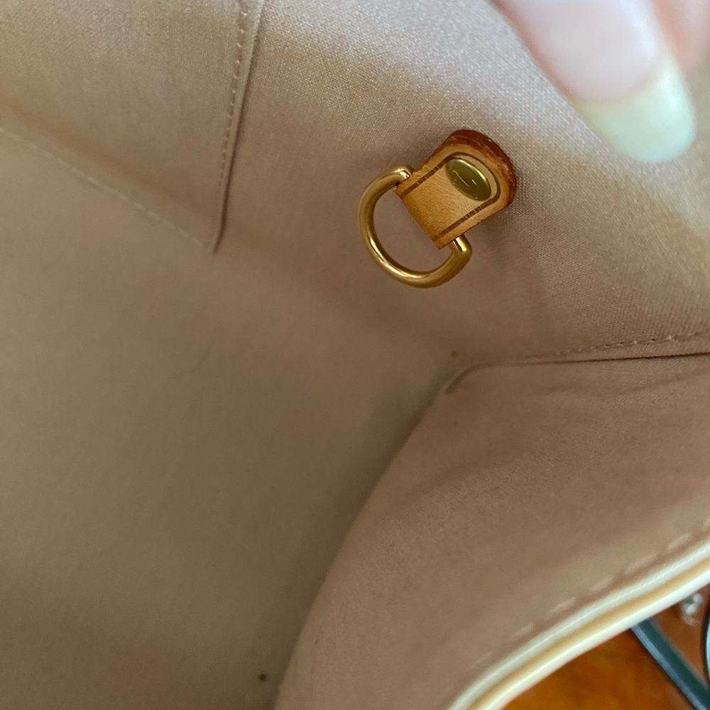 Louis Vuitton Monogram Vernis Roxbury - Picture 13 of 14
